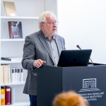 Nacionalinės bibliotekos Vaikų ir jaunimo literatūros departamento Tyrimų ir sklaidos skyriaus vyriausiasis tyrėjas-ekspertas Kęstutis Urba